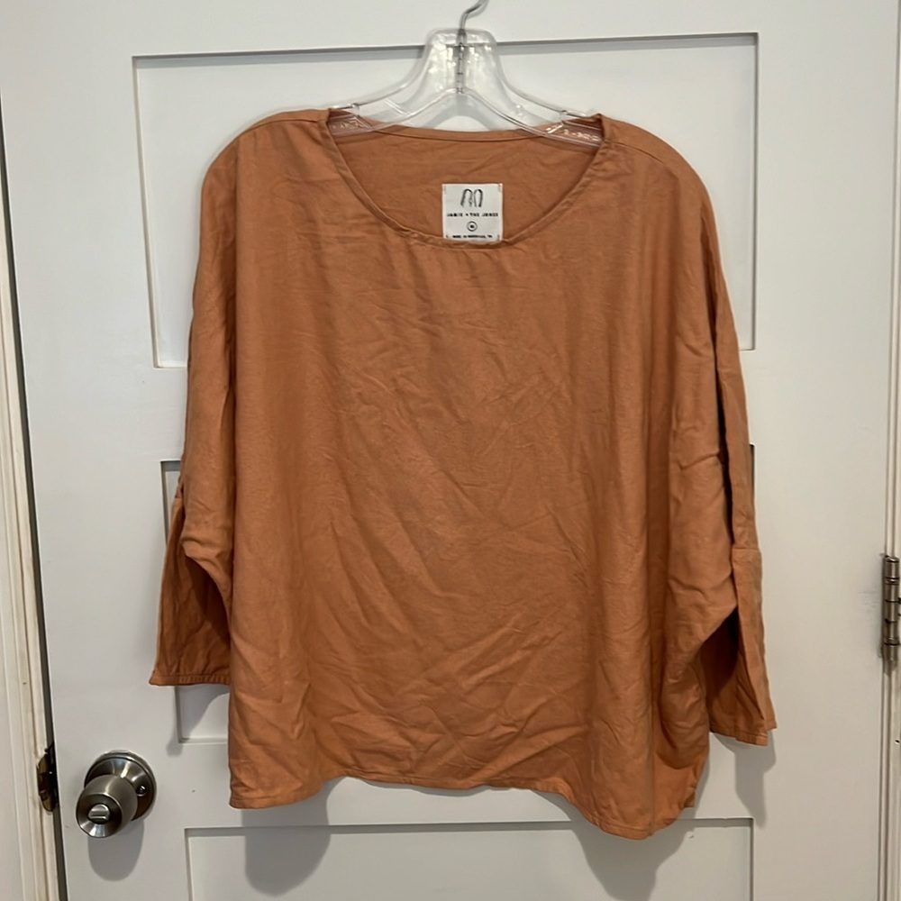 Jamie and the Jones size M T Top